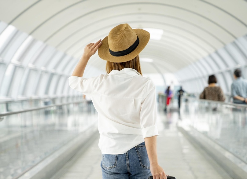 Когда можно купить авиабилеты дешевле и где бесплатно пожить в отеле 9 советов для бюджетной поездки за границу