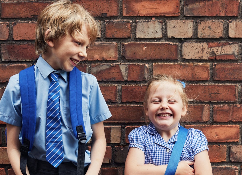 Девочек в 7 мальчиков в 8 Есть ли смысл отдавать детей в школу не по возрасту а по полу