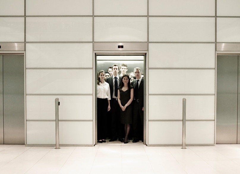 Два случая пострадавших в сломанном лифте в Москве как спастись при падении