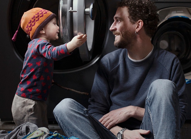 Чем занимаются шведские мужчины в декретном отпуске