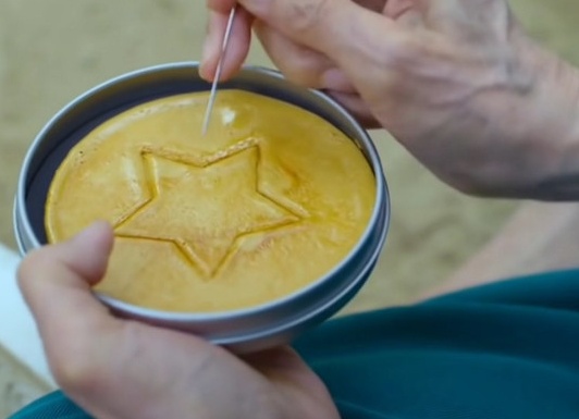 Как сделать сахарные конфеты дальгона из сериала Игра в кальмара