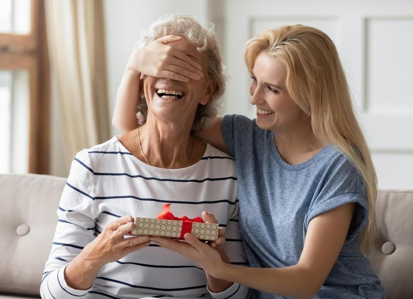 День матери 5 необычных подарков для самых любимых