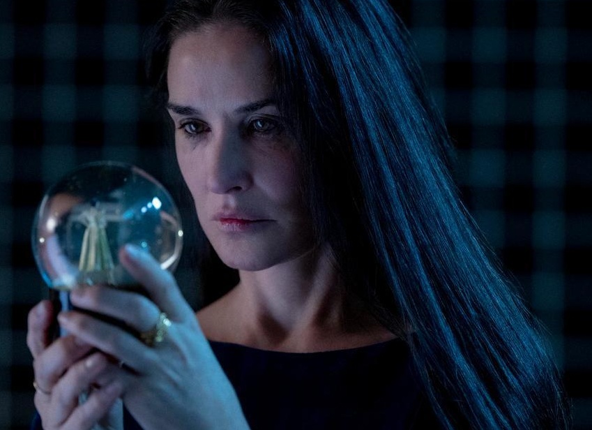 Хоррор с Деми Мур кросс с собакой и балетный сезон чем заняться и куда сходить в сентябре