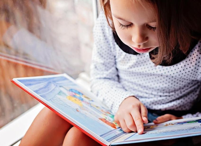 6 детских книг которые заставят полюбить чтение за каникулы